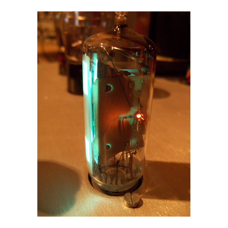 EF80 vacuum tube photo 1